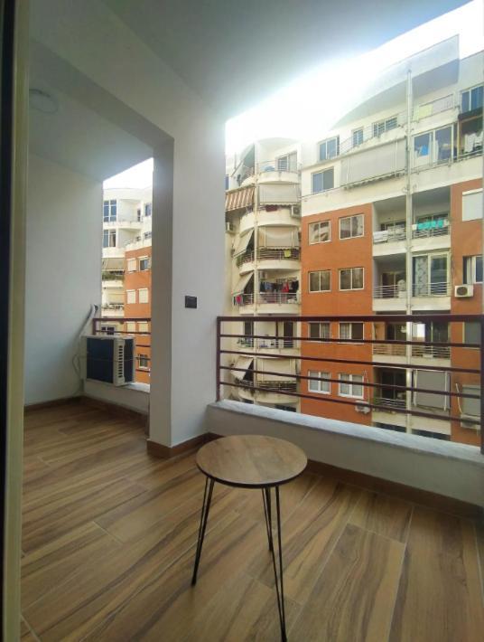 Апартаменты #1 Modern 1Br With Balcony In Up-And-Coming Hip Area Тирана Экстерьер фото